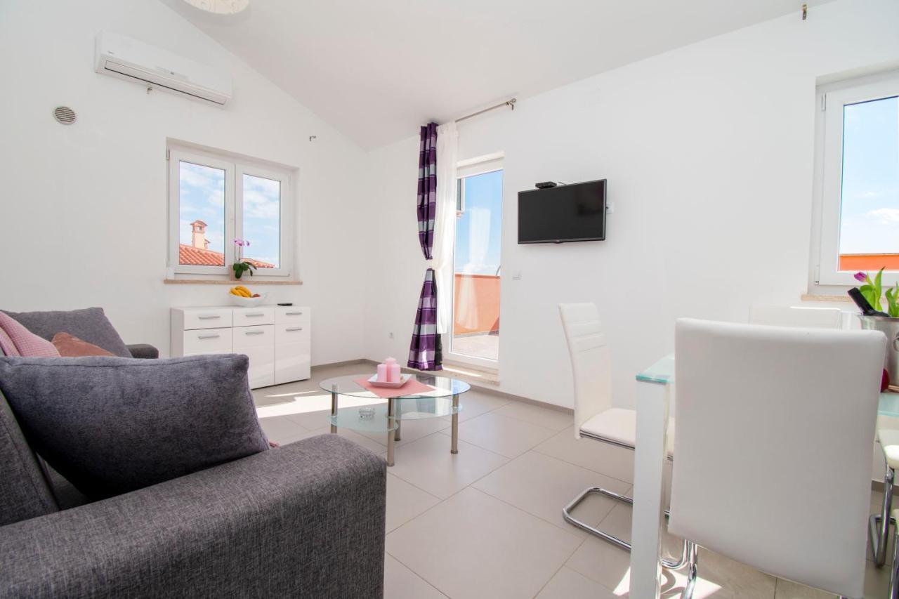 Apartment Lotuspoolapart Premantura